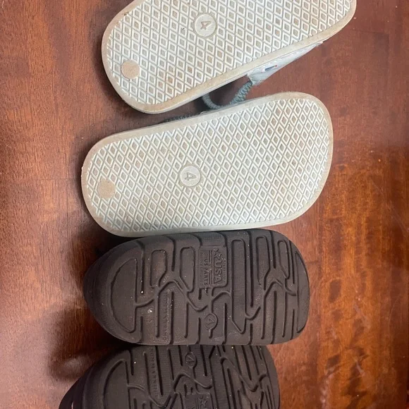 Kids  Slip-On Shoes - Picture 4 of 5